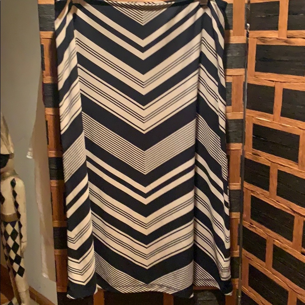 NY&C striped skirt